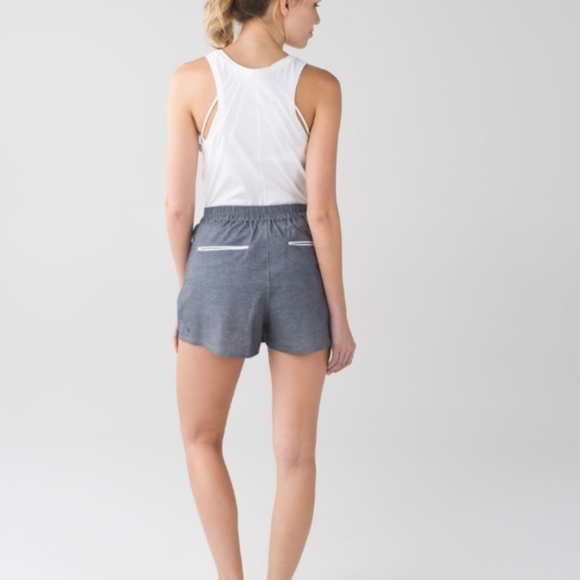 Lululemon city skort - Picture 2 of 13